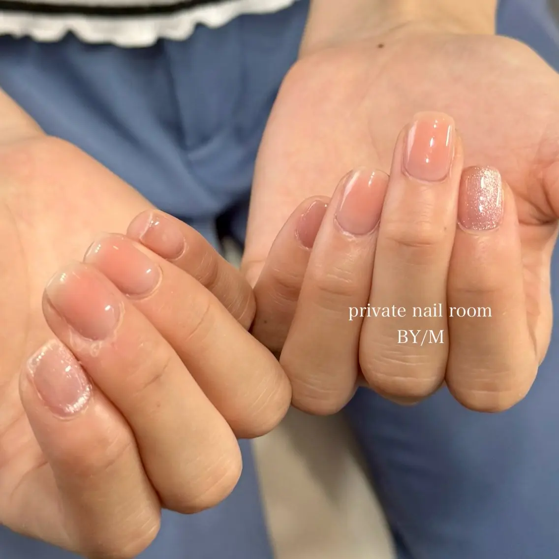 ネイル チークネイル マグネットネイル 持ち込み シンプルネイル BY / Mのネイルデザイン