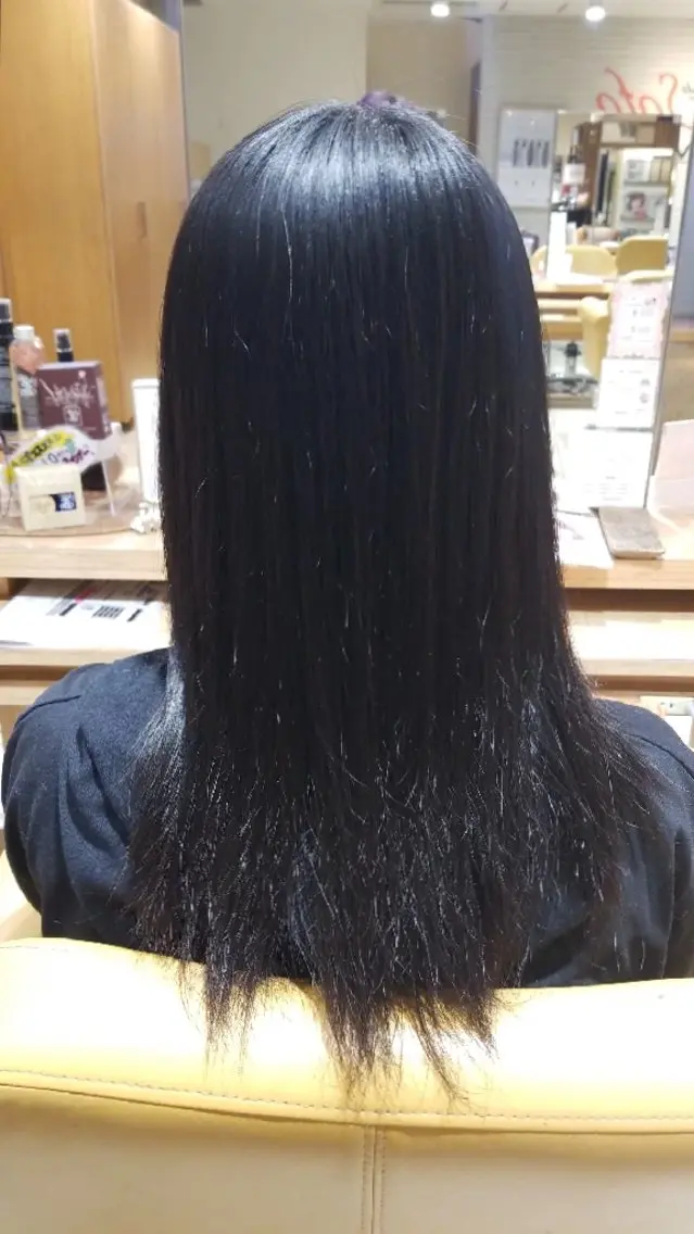 セミロング 縮毛矯正 昆野 幸輝のヘアスタイル