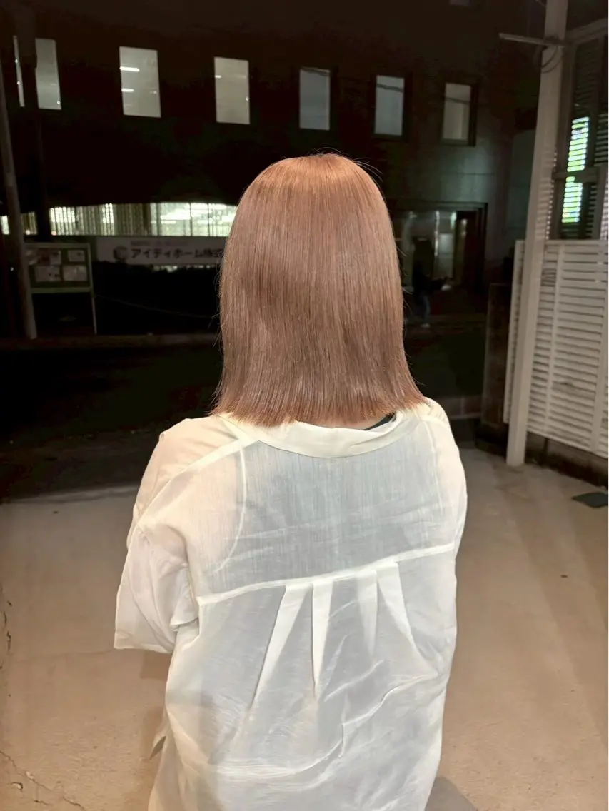 ショート カラー LUCK ユナのヘアスタイル