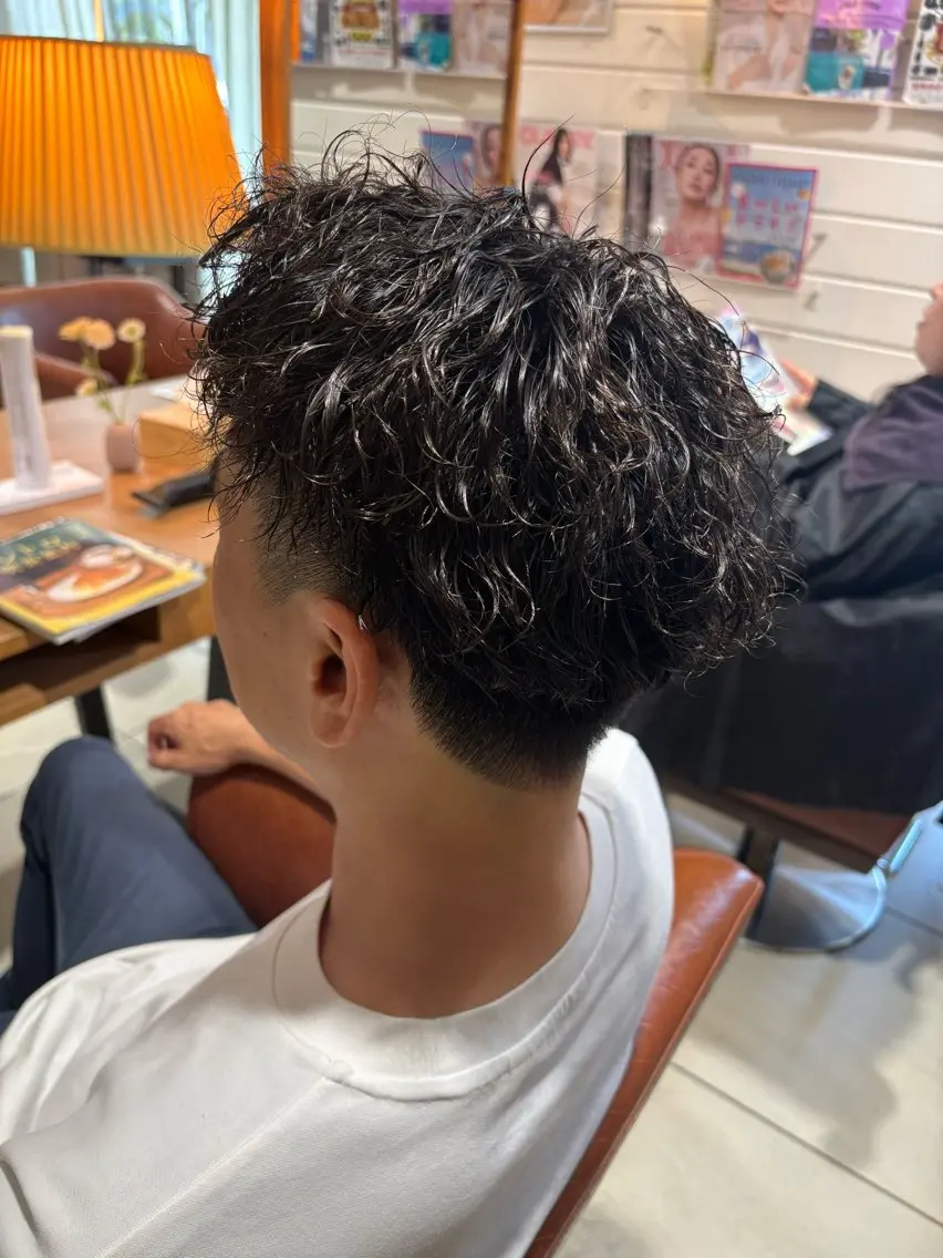 ショート パーマ メンズ カット パーマ 川口 カワグチのヘアスタイル