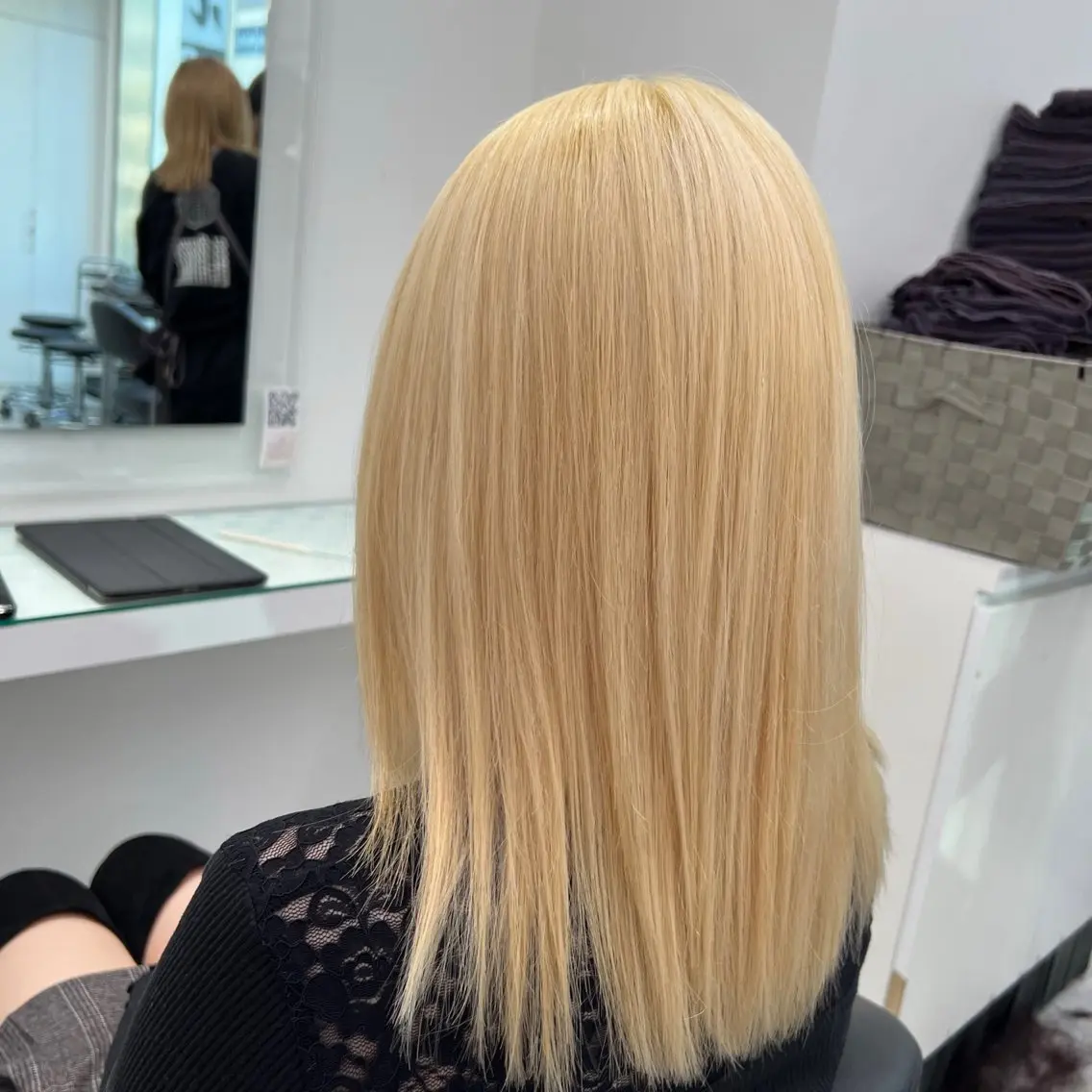 ロング カラー ヘアアレンジ 透け上品ハイトーン 職人ゆうと🤍のヘアスタイル