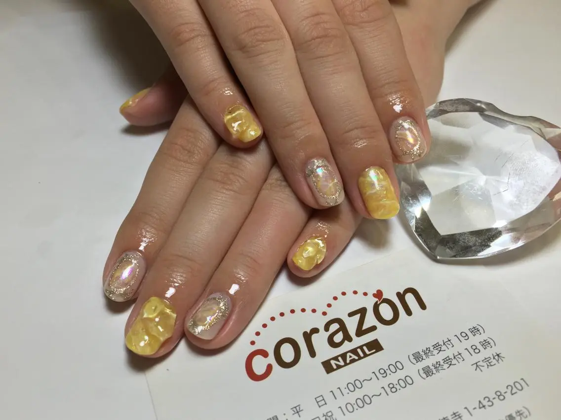 ネイル アートネイル クリアネイル ストーンネイル 黄色 ネイリスト aicoのネイルデザイン