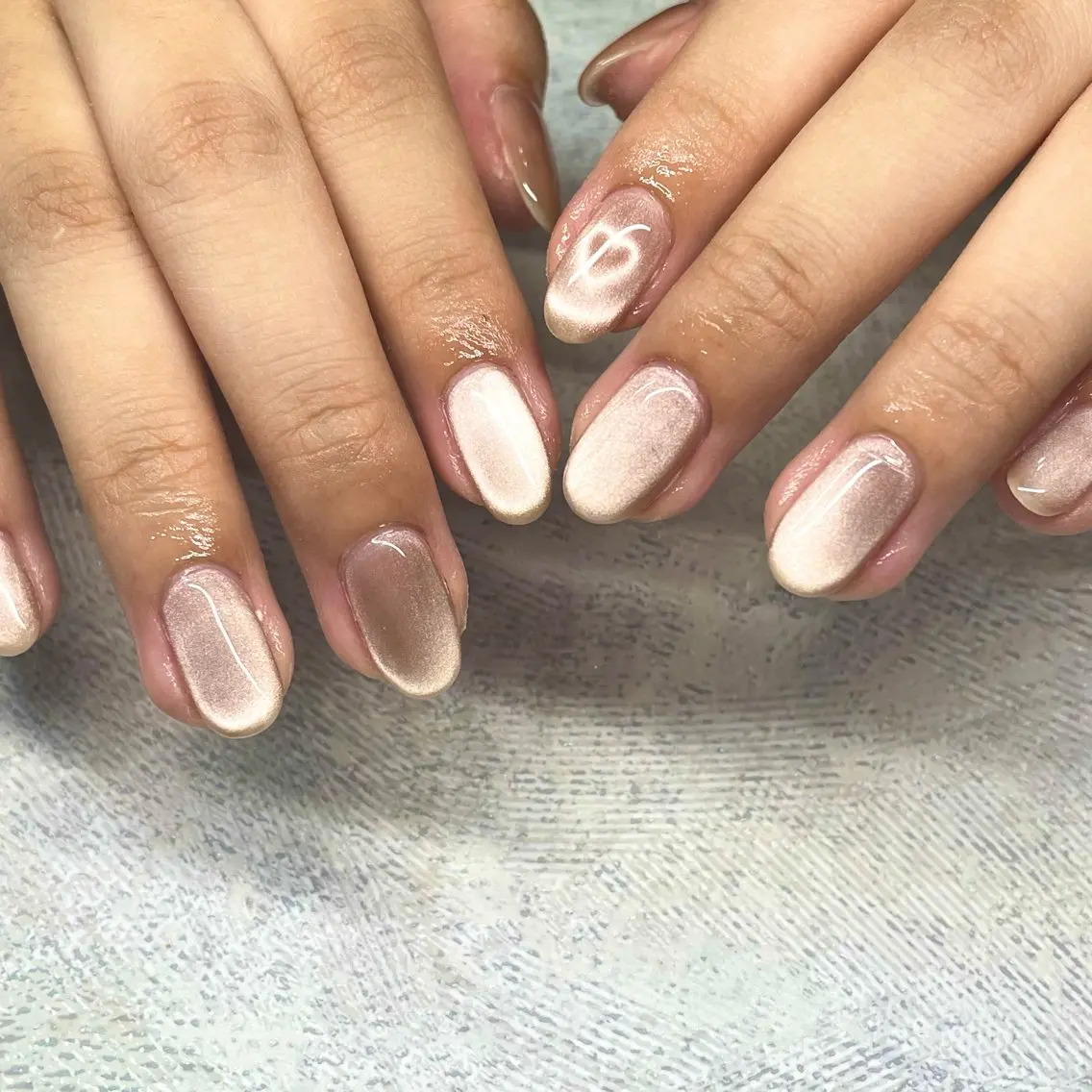ネイル マグネットネイル nailsalon SuMILEのネイルデザイン