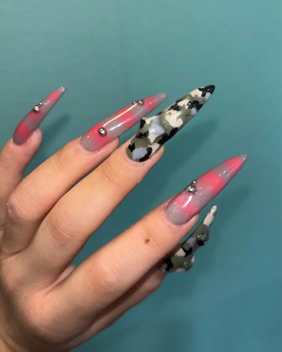 ネイル ハンドネイル 🪐富島彩夏 /海外nail🪐のネイルデザイン