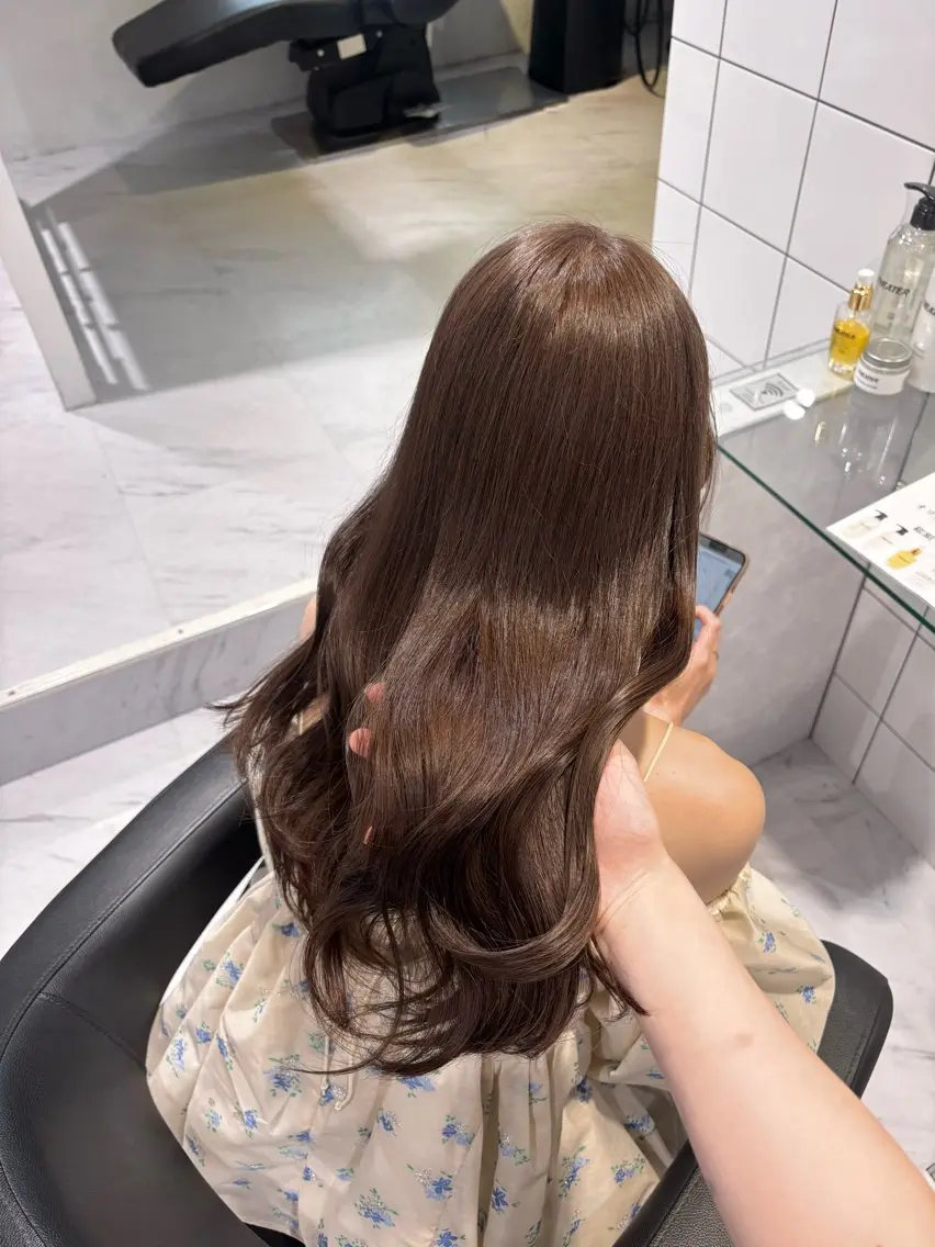 ロング カラー ヘアカラー トリートメント 髪質改善🩰透明感カ ラー🎀hinanoのヘアスタイル
