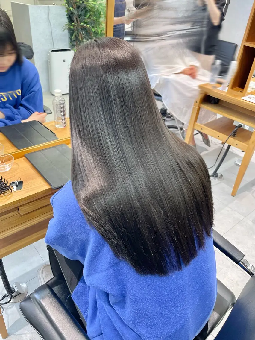 ロング カラー ✨横須賀髪質改善✨️ 加藤 百音のヘアスタイル