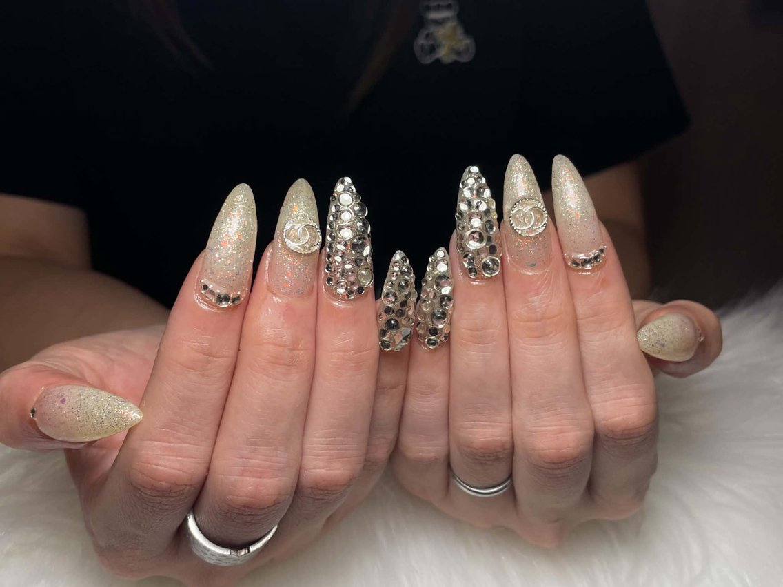ネイル 長さ出し 韓国ネイル マグネットネイル ミラーネイル 持ち込み ハンドネイル Nail Salon An 渋谷店のネイルデザイン