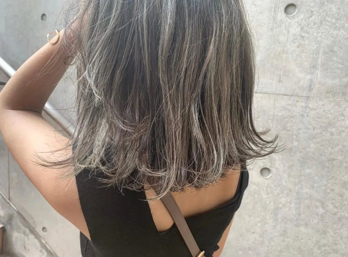 ミディアム カラー box mico. mutsumiのヘアスタイル