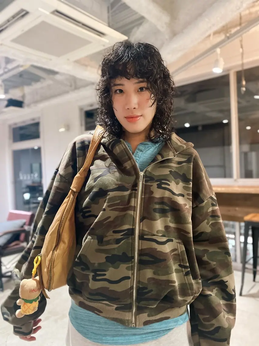 ミディアム パーマ KOOKI スティードトーキョーのヘアスタイル