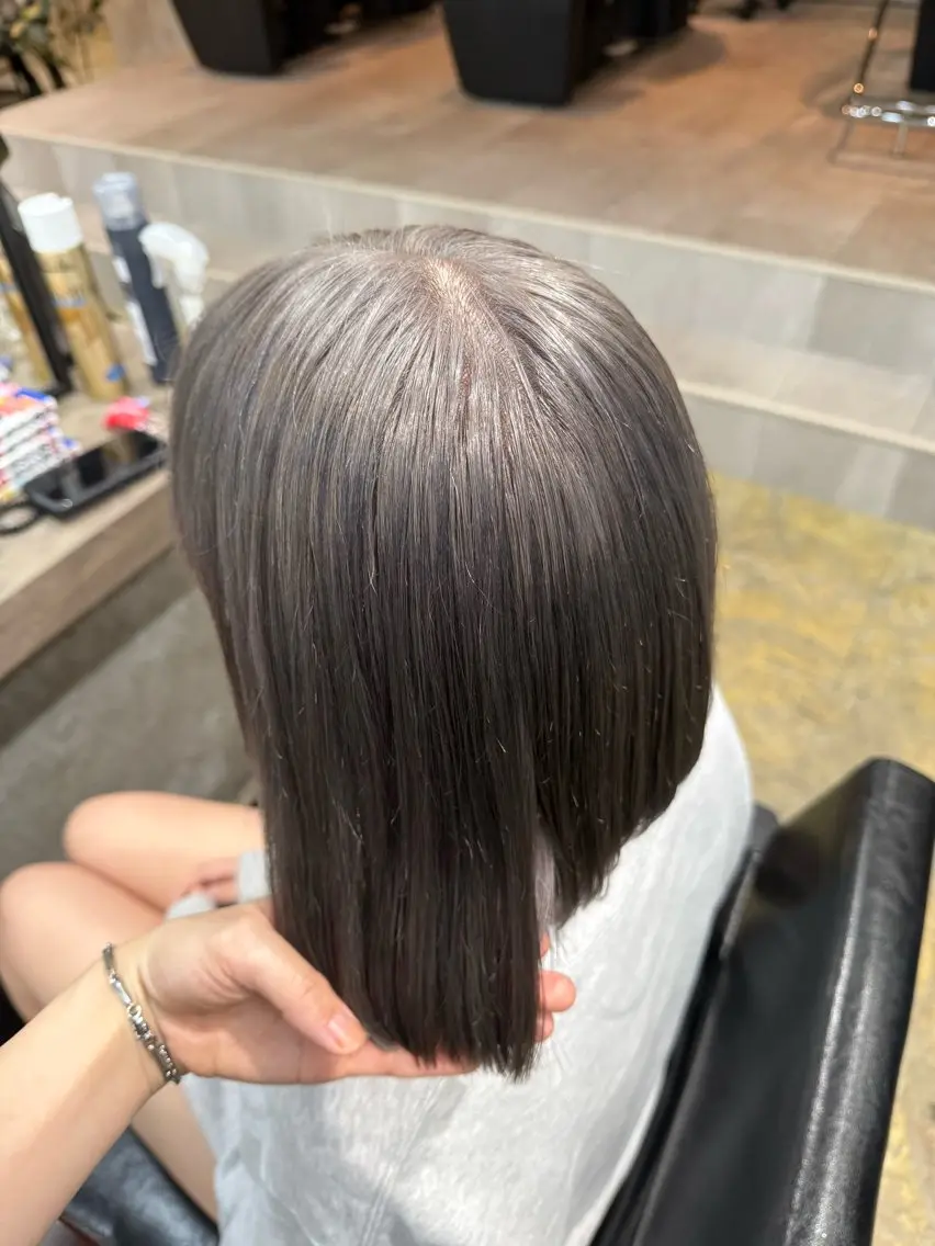 カラー グレージュ ヘアカラー ルシ🎨/ハイトーン デザイン/髪質改善のヘアスタイル