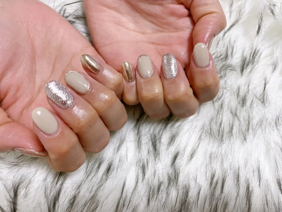 ネイル オーロラネイル フットネイル フレンチネイル ジェルネイル 韓国ネイル mogunail &blowのネイルデザイン