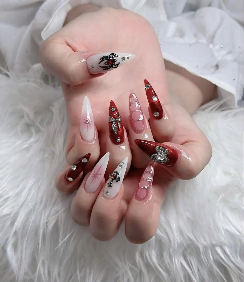 ネイル オーロラネイル フレンチネイル ジェルネイル ハロウィン キラキラネイル ハンドネイル H.baby Nail Salonのネイルデザイン