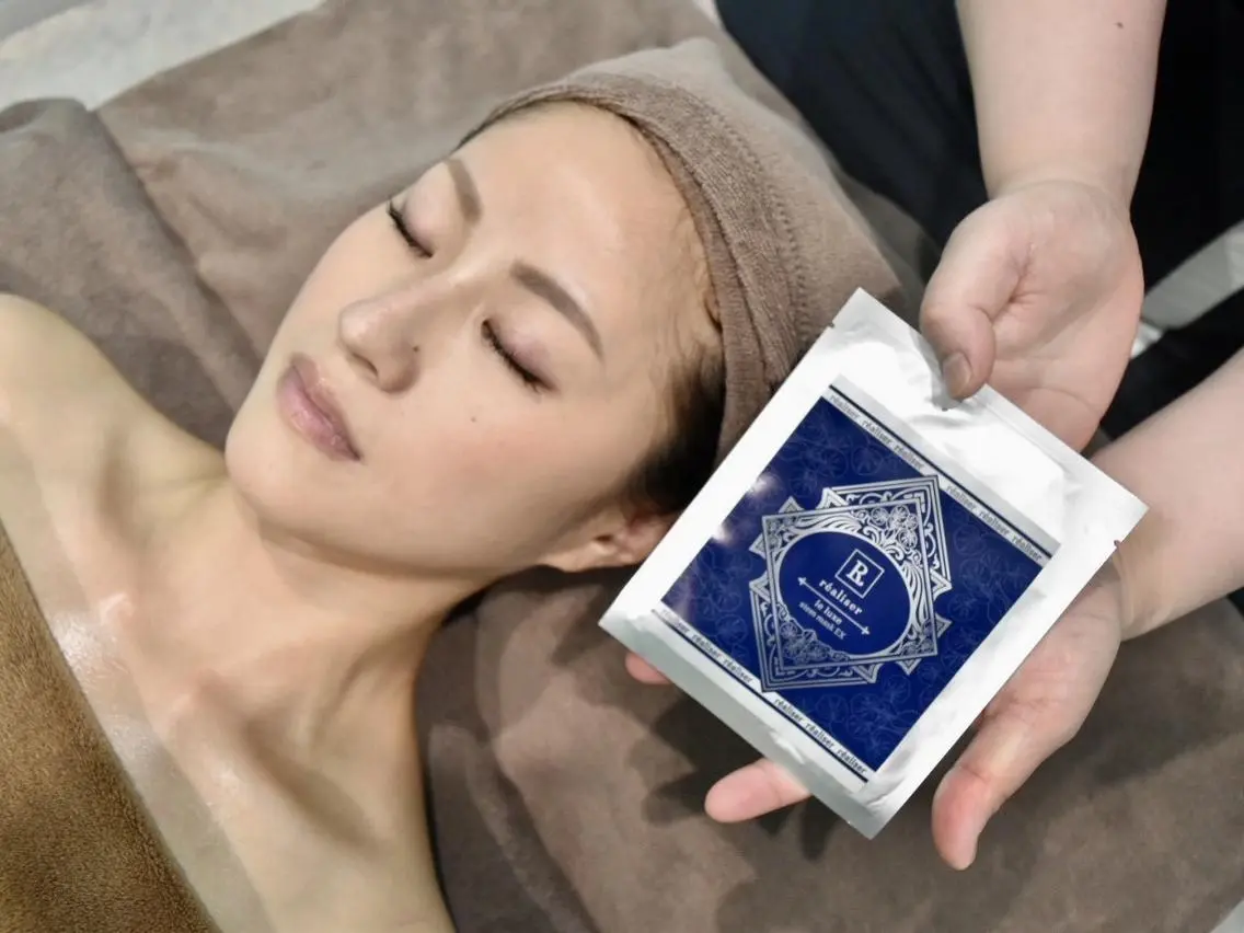 【感動的なハリツヤ美肌】美肌覚醒!!ヒト由来美容エキス3Dナノ浸透l『ヒト由来美容エキスレアリゼ』顔首肩40分\5990の写真
