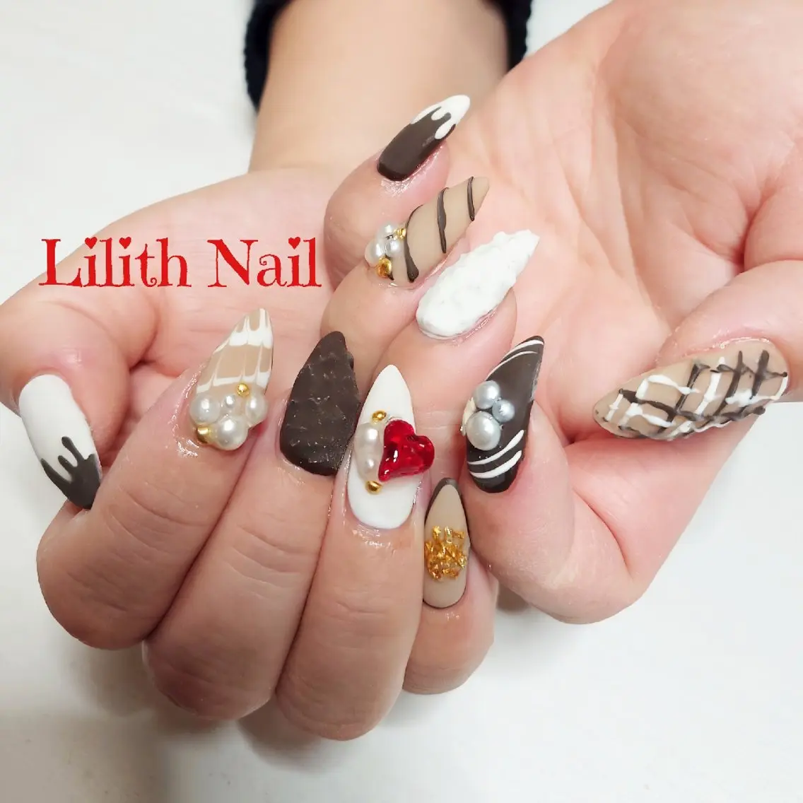 ネイル ハンドネイル Lilith Nailのネイルデザイン