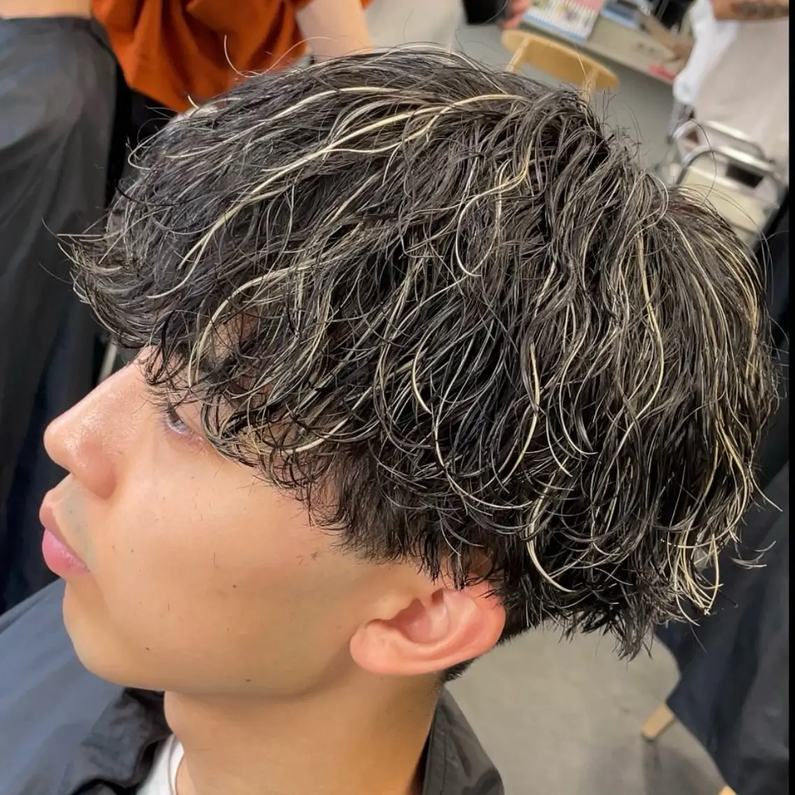 ミディアム カラー ヘアアレンジ メンズ fifth 石川 凪のヘアスタイル