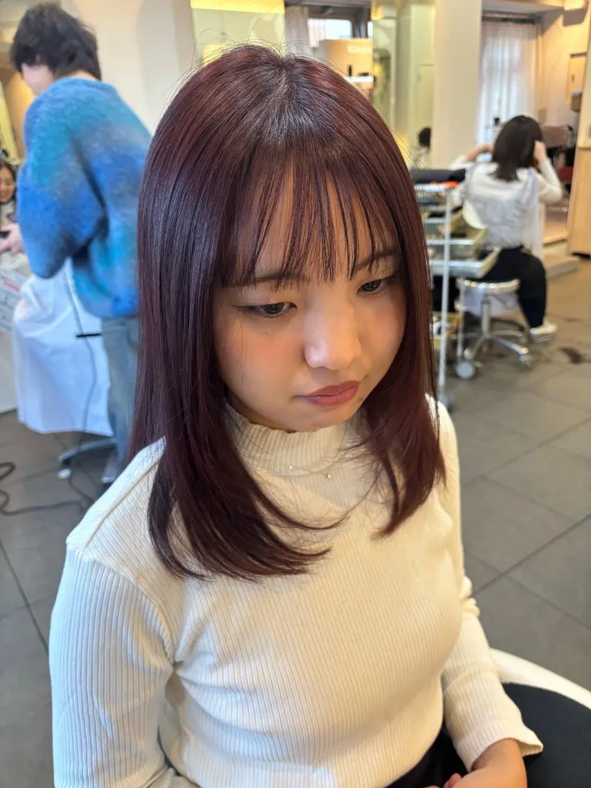 ヘアカラー トリートメント サカウエ 透明感カラー🫧のヘアスタイル