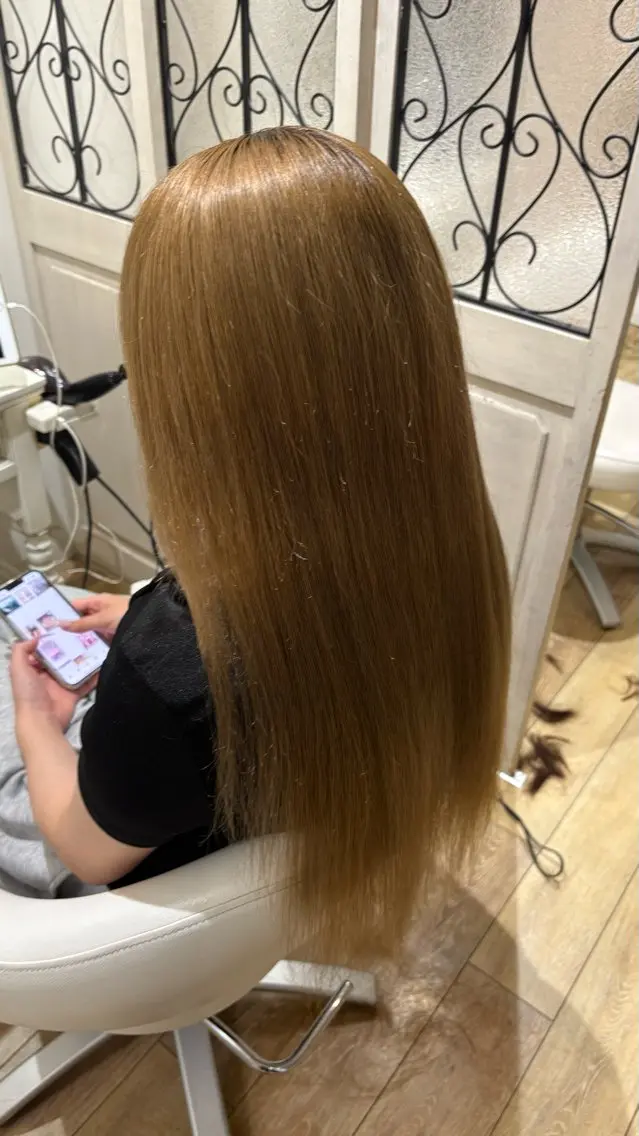ロング カラー カット 似合わせ 顔周りYUUGAのヘアスタイル
