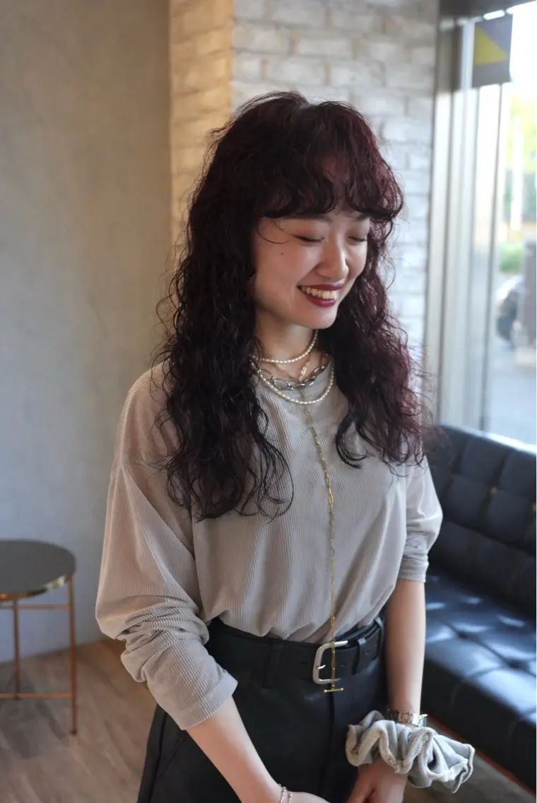ロング カラー パーマ Basis 田口豪司のヘアスタイル