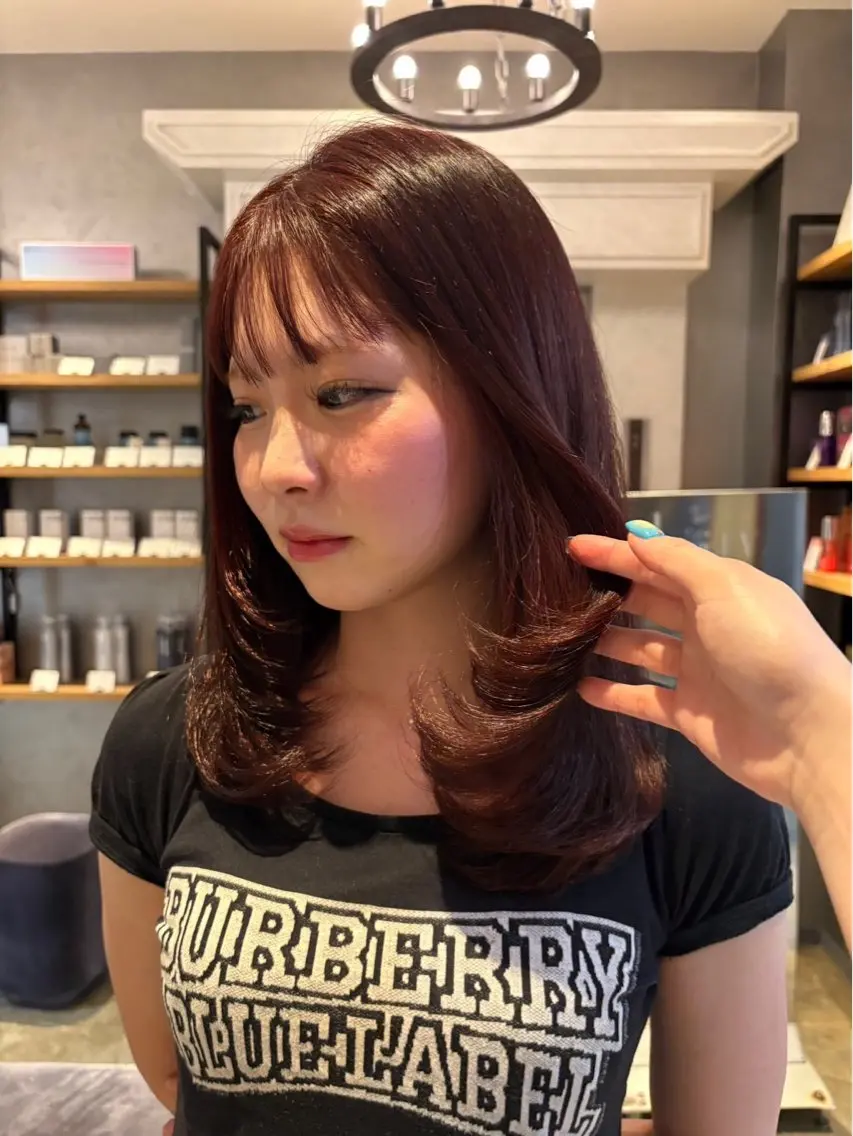 セミロング カラー Inity／ Nina✩.*˚のヘアスタイル