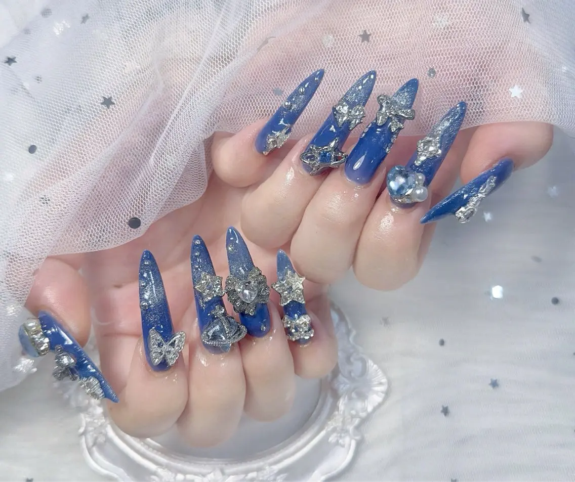 ネイル チークネイル ドット 長さ出し フットネイル フレンチネイル ハンドネイル Hana Nail Salonのネイルデザイン