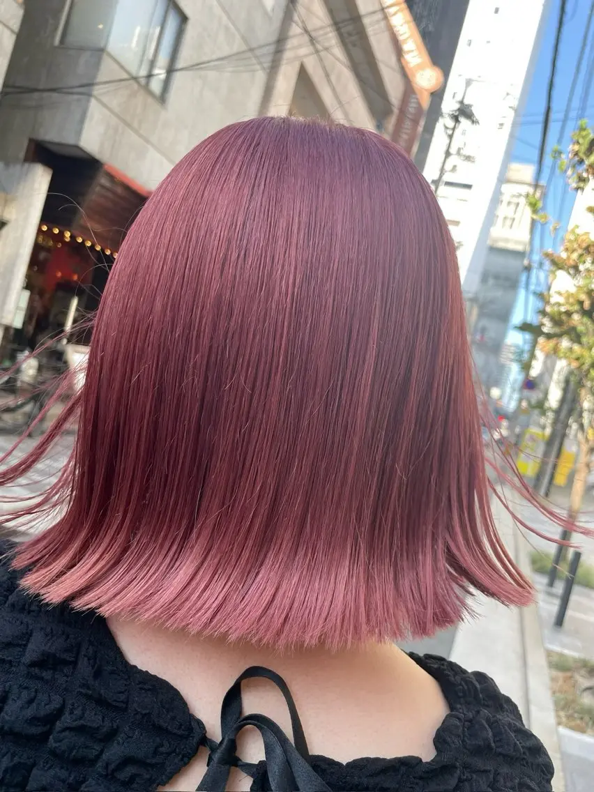 ミディアム 藤井 麗桜のヘアスタイル