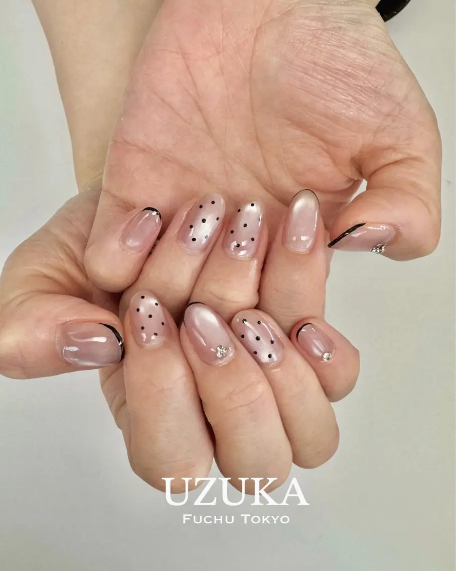 ネイル ドット フレンチネイル マグネットネイル 【 enn 】 Uzuka Yukaのネイルデザイン