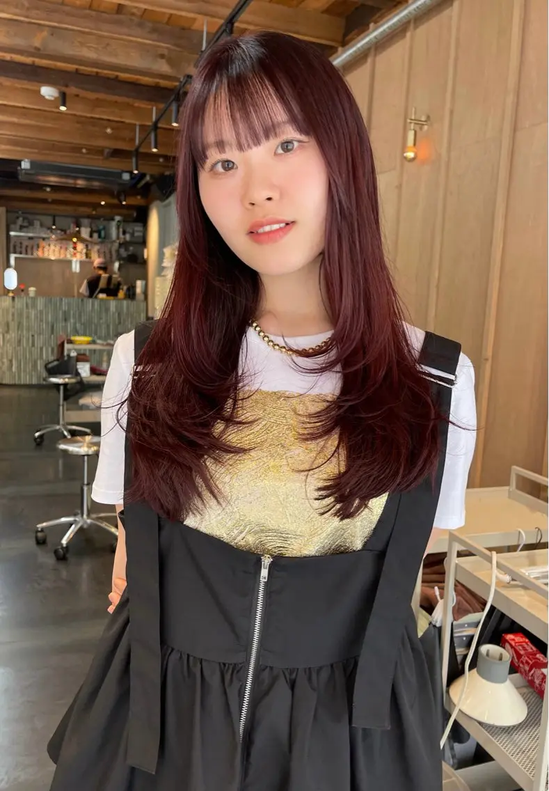 ロング カット ヘアカラー 三浦 ふたばのヘアスタイル