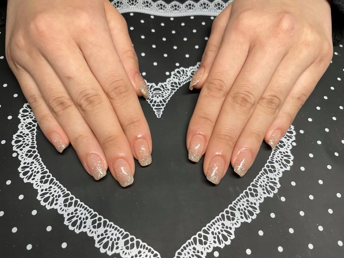 ネイル グラデーション エン Nail salonのネイルデザイン