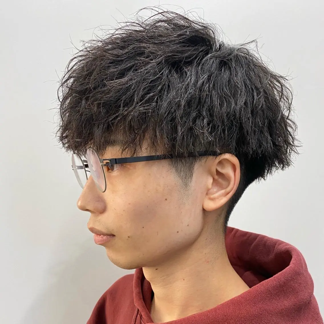 メンズ センターパート フェードカット マッシュ メンズパーマ メンズツイストパーマ 🔥メンズ専門美容師 🔥YOSHIのヘアスタイル