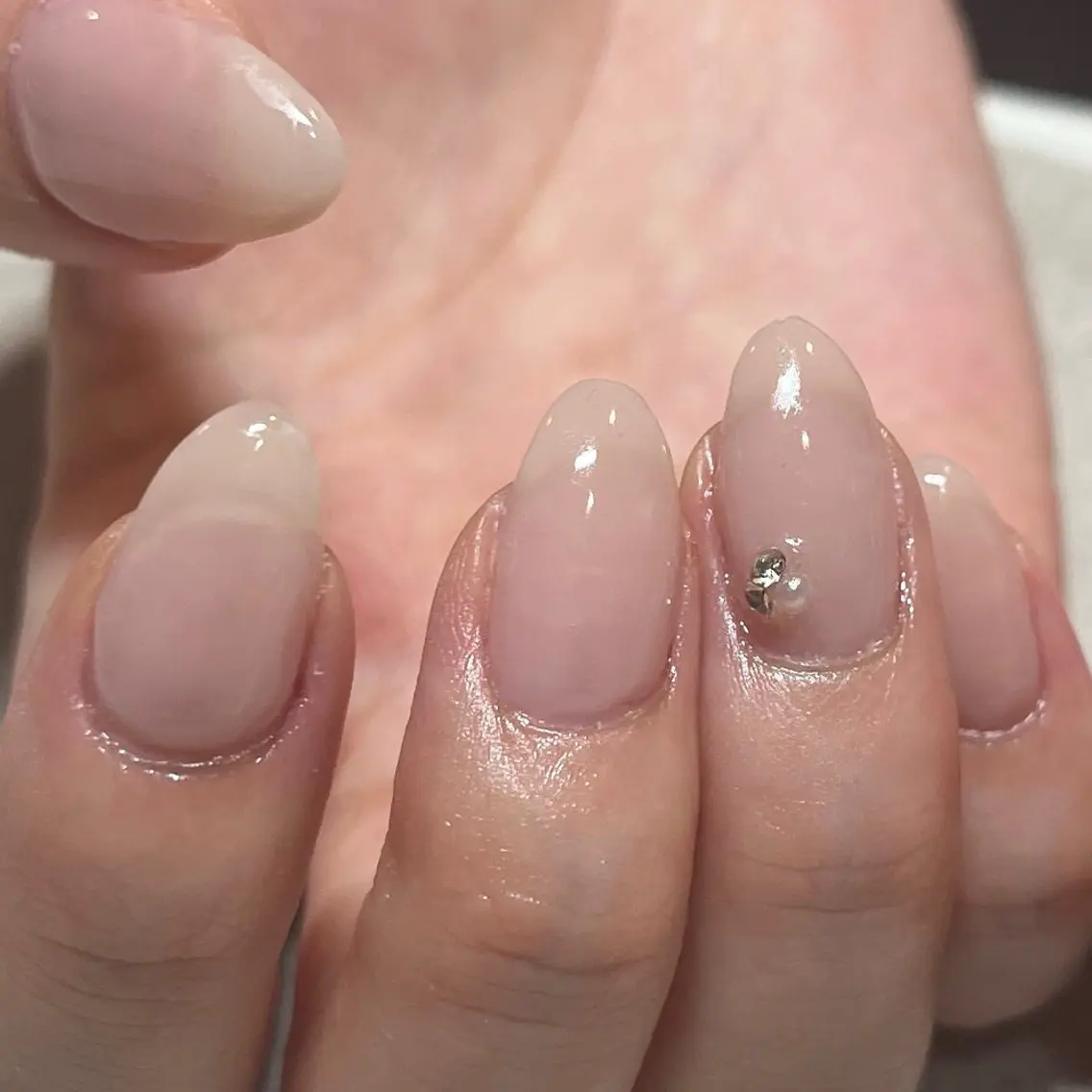 ネイル オフィスネイル ワンカラーネイル ピンク シンプルネイル ハンドネイル rio nailのネイルデザイン