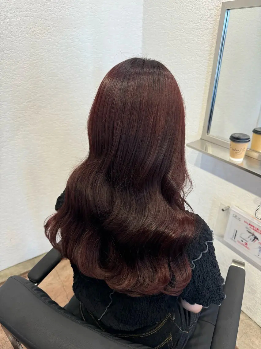ロング 山下 遼香のヘアスタイル