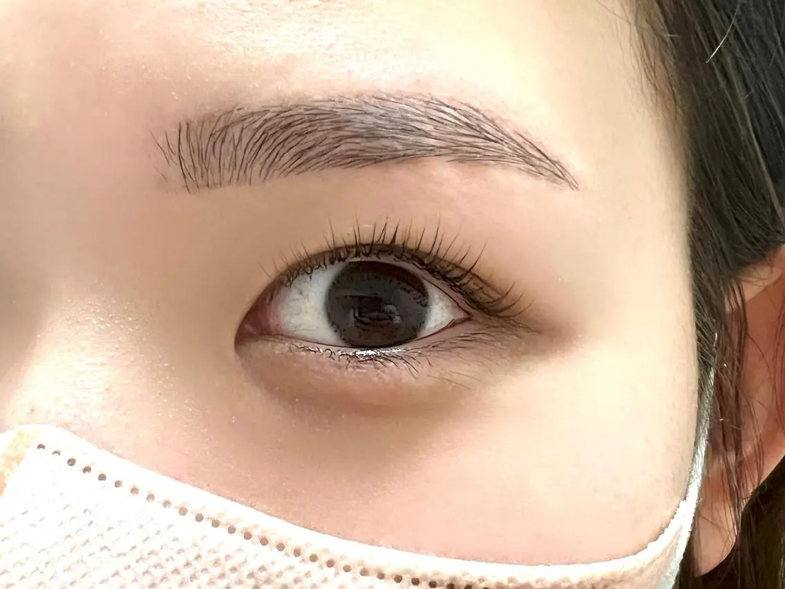 パーマ アイブロウ Emiy BeautyLushのマツエク・マツパデザイン
