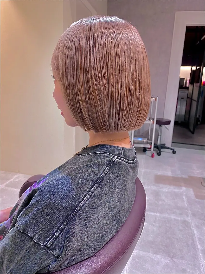 ショート カラー ハイトーンカラー ボブ CAMUE代表 Masaのヘアスタイル