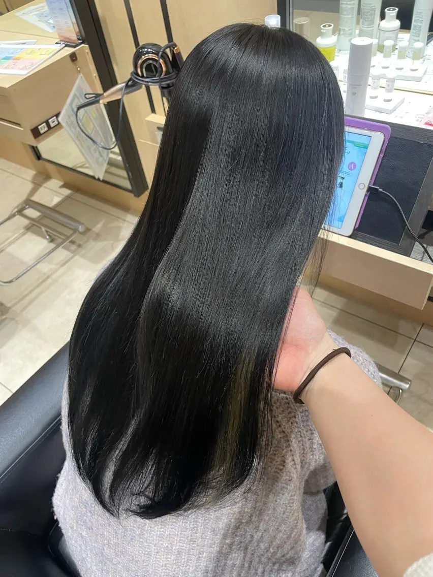 ロング カラー ヘアアレンジ ロング 8HAIR / MAYUのヘアスタイル
