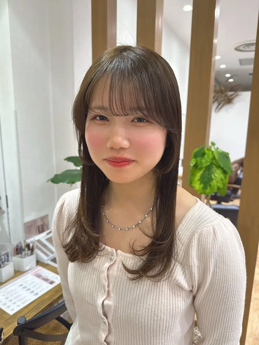 セミロング カラー 💎寒色特化💎 透明感カラーみきのヘアスタイル