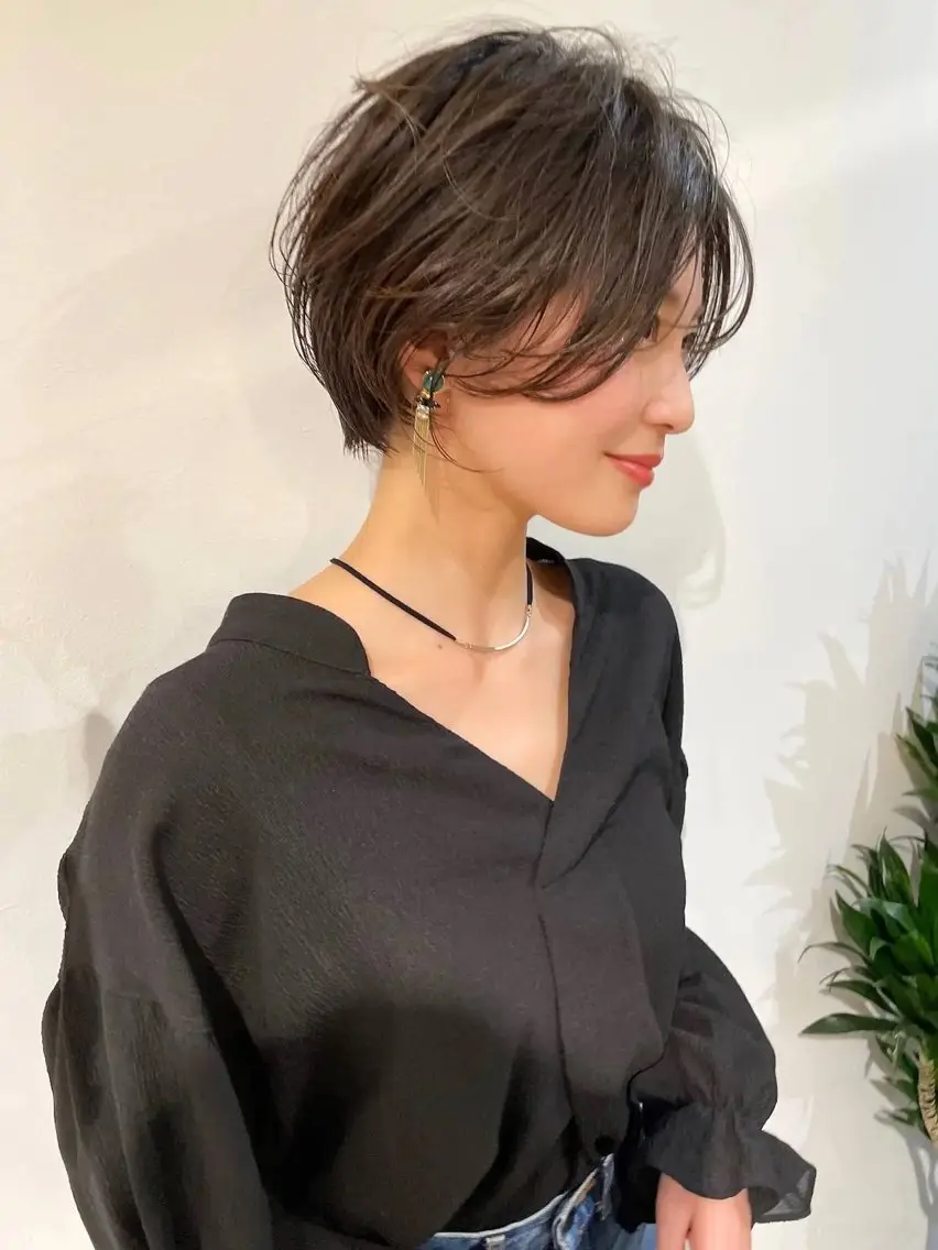 ショート カットモデル ヨネダのヘアスタイル