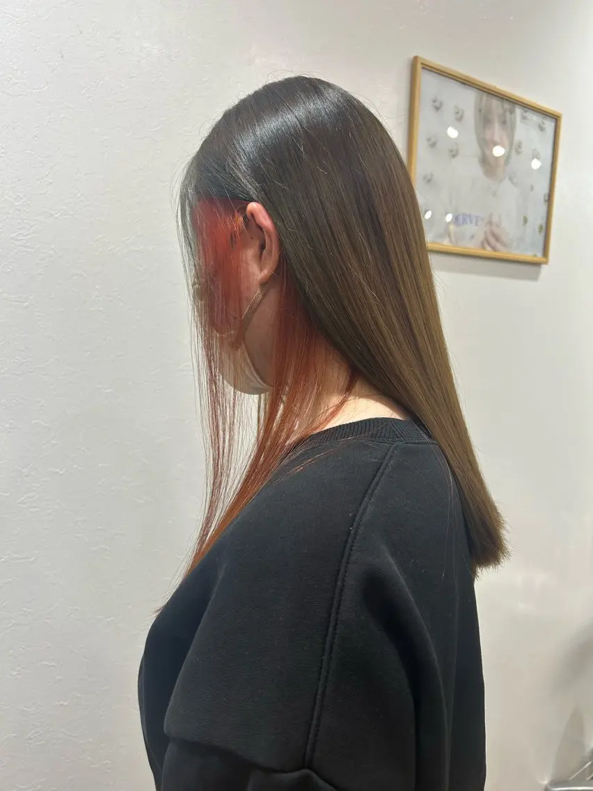ロング ヘアカラー YUIMARL SUZUKAのヘアスタイル