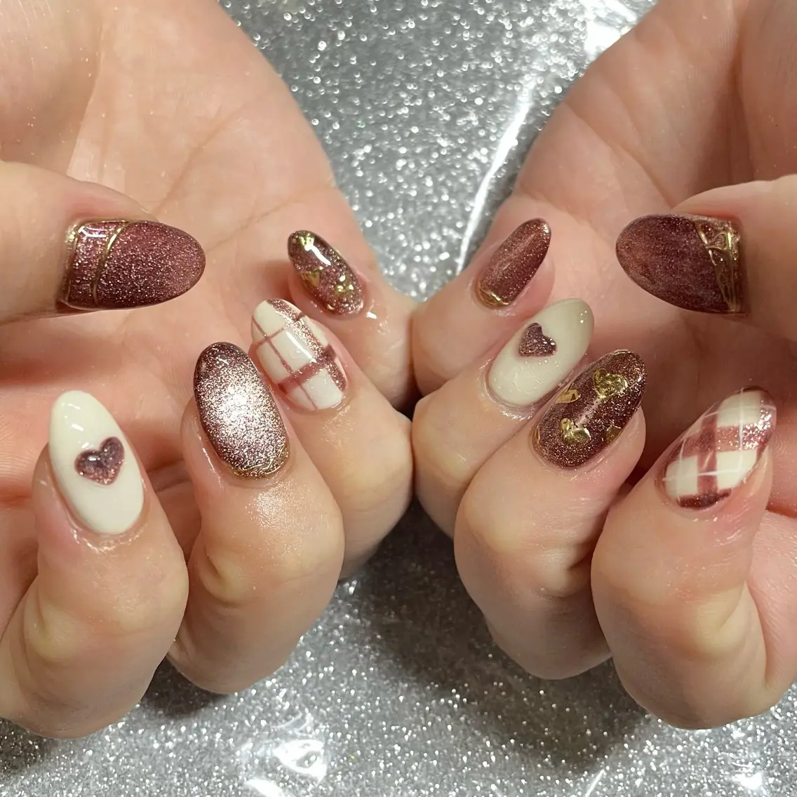 ネイル ハンドネイル VIERU 🌈🎀💖のネイルデザイン