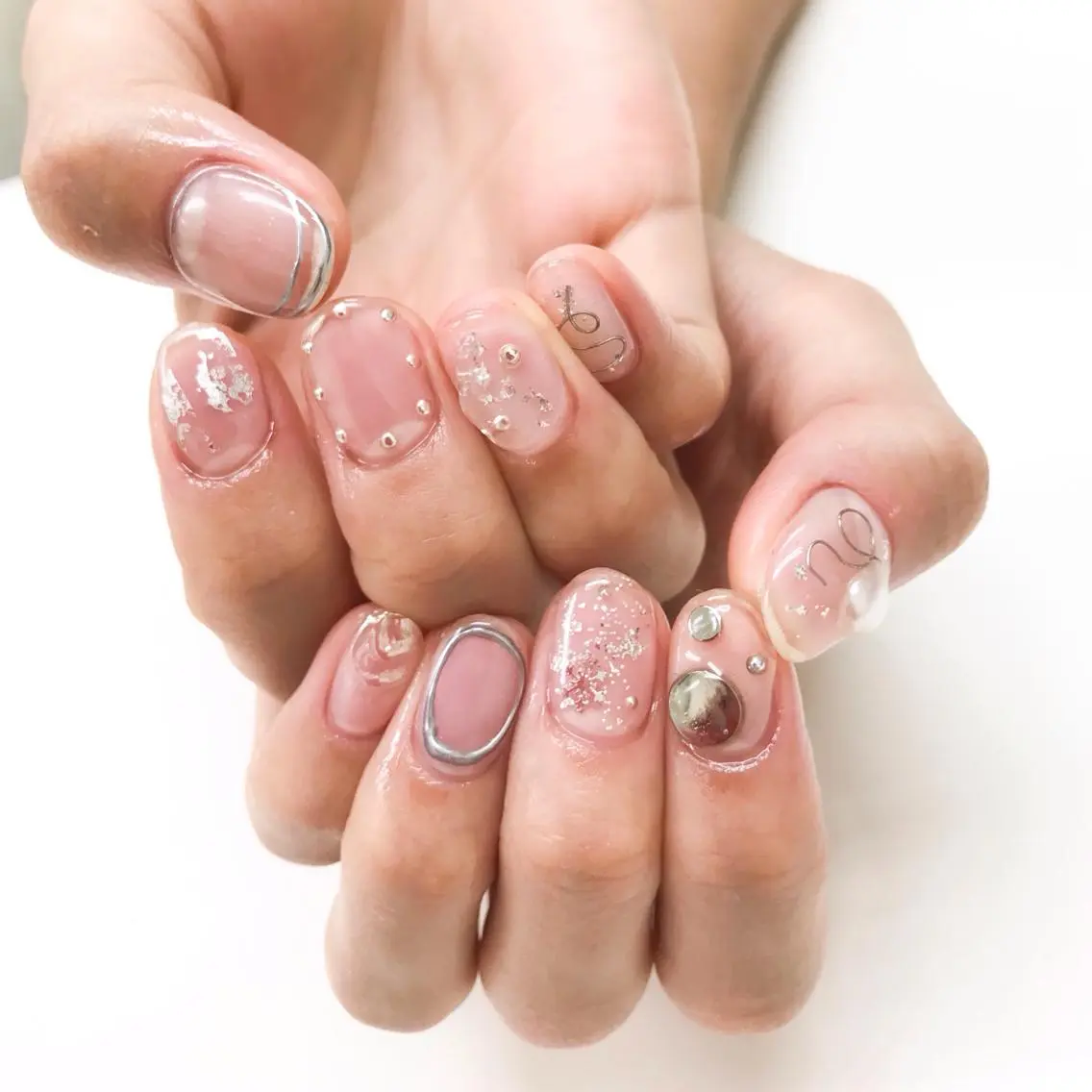 ネイル ハンドネイル Hisaka Mikiのネイルデザイン