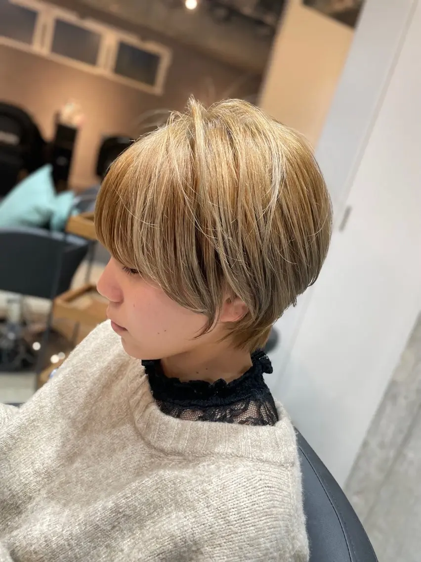ショート カラー ヘアカラー トリートメント ✨髪質改善/ハイトー ン/艶髪高山のヘアスタイル