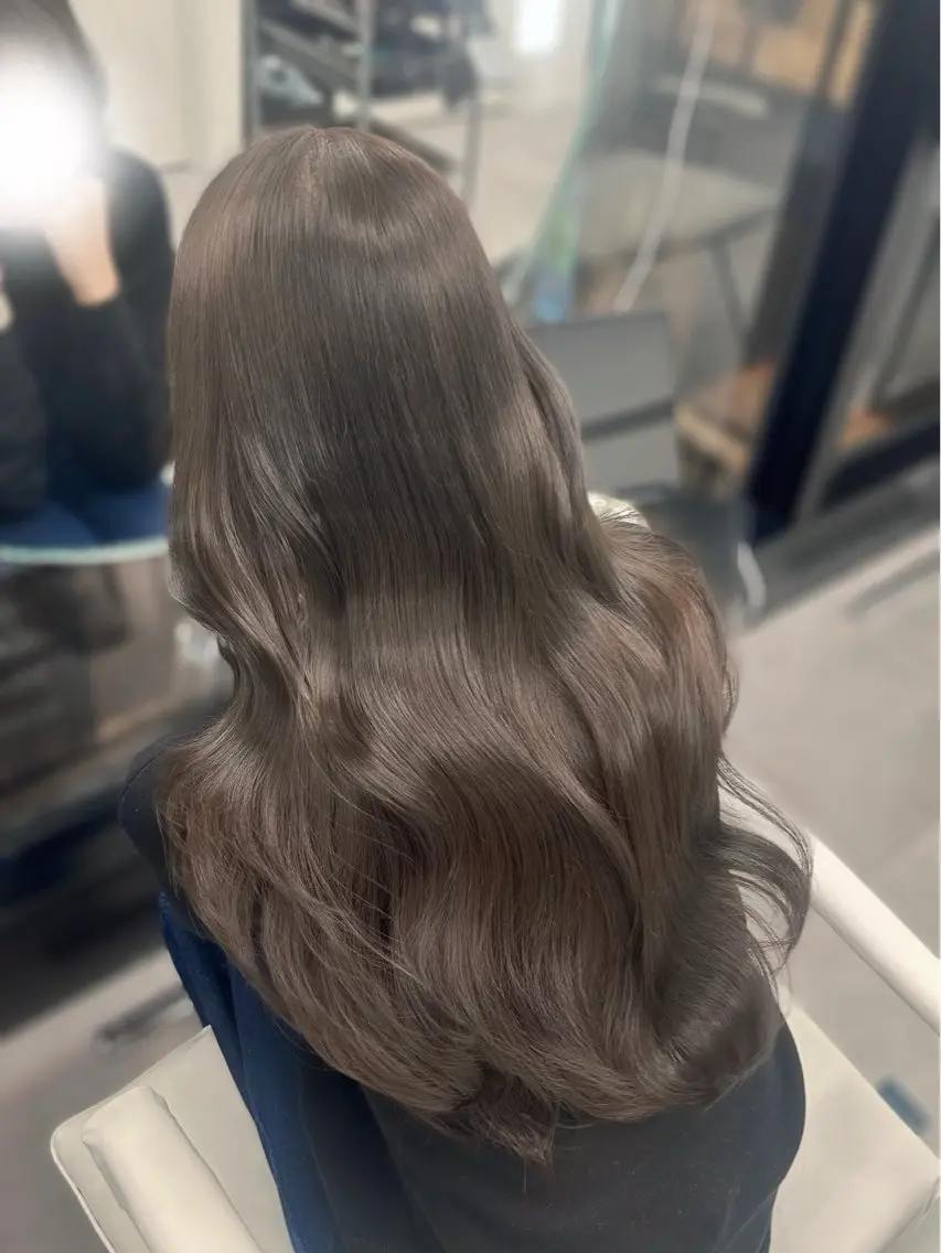 ロング カラー ヘアカラー トリートメント ヘアセット ゆうさ ❥ ボブ 美髪矯正.⋆𝜗𝜚のヘアスタイル