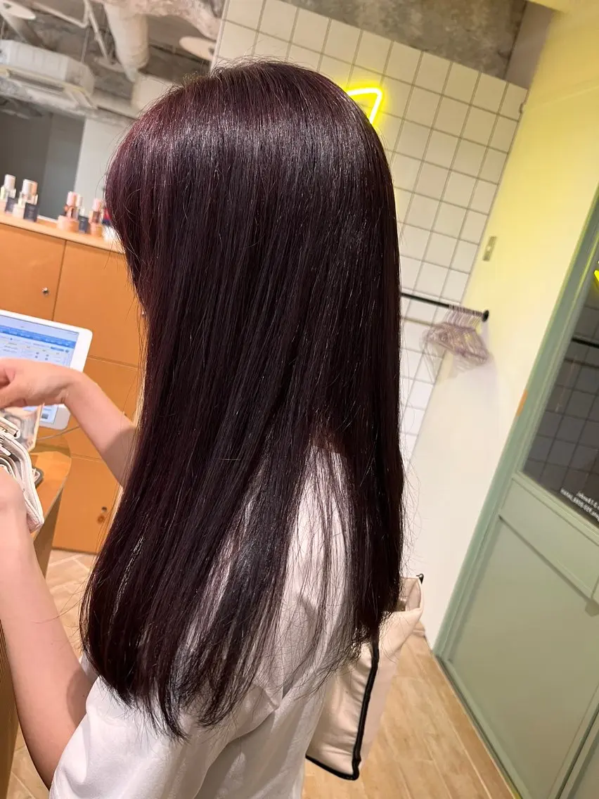 ロング カラー ブラウンカラー 透明感カラー ラベンダーカラー カット ヘアカラー トリートメント 縮毛/パーマ/カラー LUVISM佐藤里咲のヘアスタイル