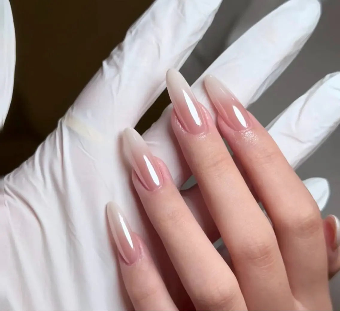 ネイル フレンチネイル ラメ(グリッター) ラメグラデーション マグネットネイル 持ち込み Unicorn Nail原宿表参道のネイルデザイン