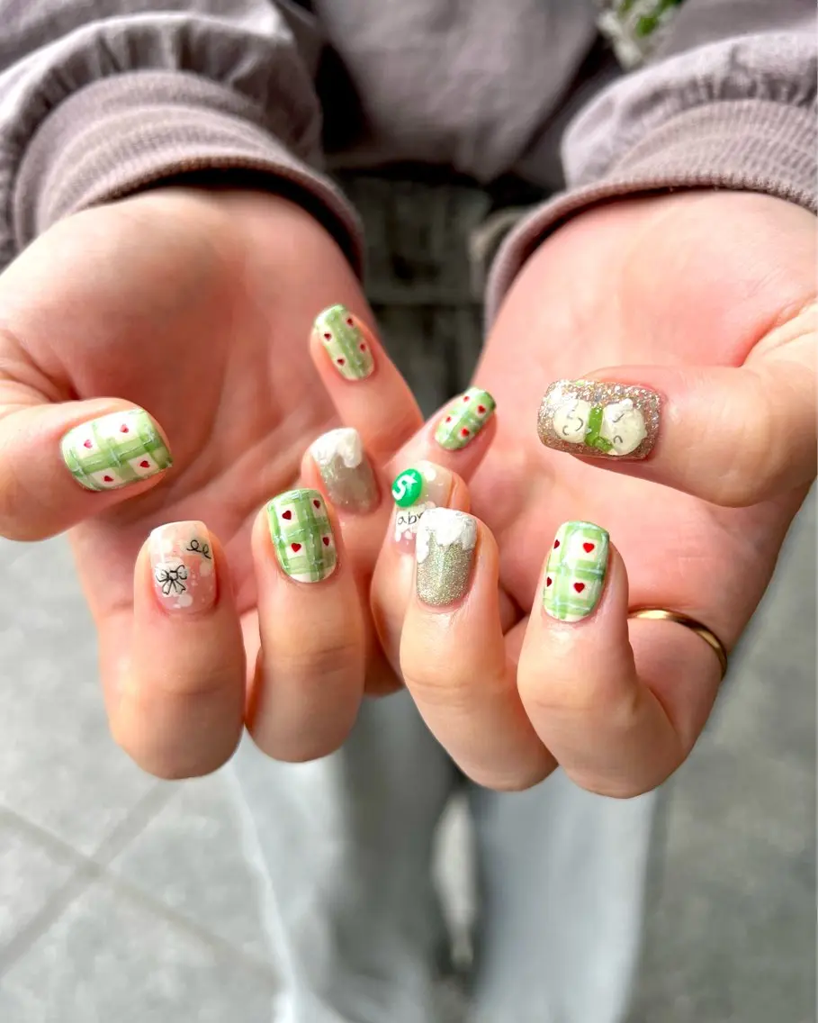 ネイル ハンドネイル 🧁🥕 asukaのネイルデザイン