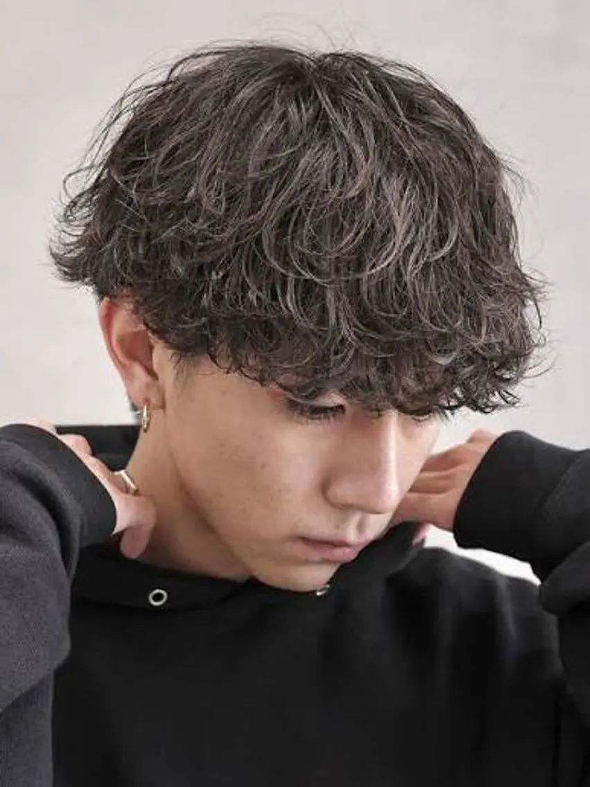 パーマ ニュアンスパーマ カット パーマ トリートメント 🔥メンズパーマモデ ル募集中🔥葵のヘアスタイル