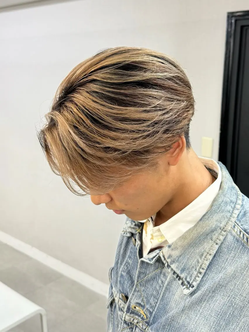 ショート カラー メンズ ヘアカラー 🎨古着✖️ ハイトーンYui🎨のヘアスタイル