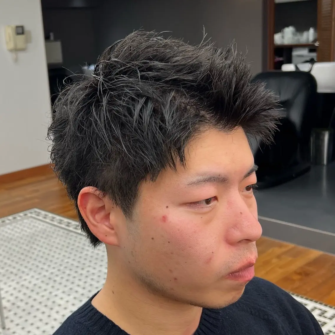 ショート メンズ 刈り上げ ショートヘア カット メンズカット✂️ スキンフェード伊藤陸のヘアスタイル