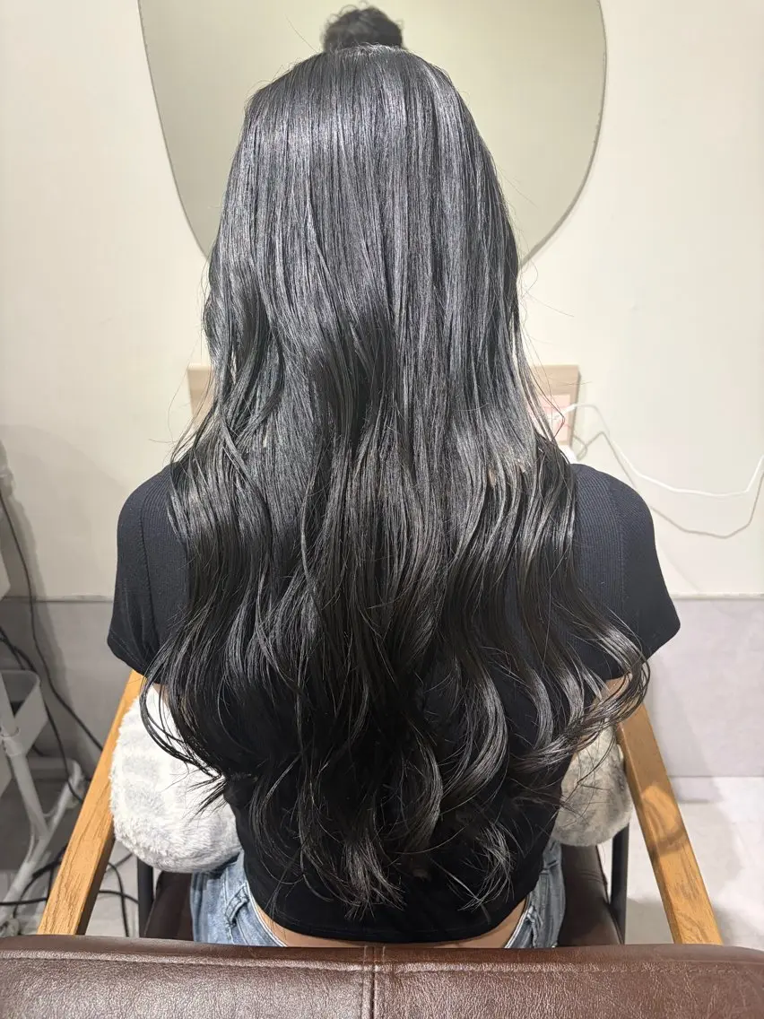 ロング fill 田邊のヘアスタイル