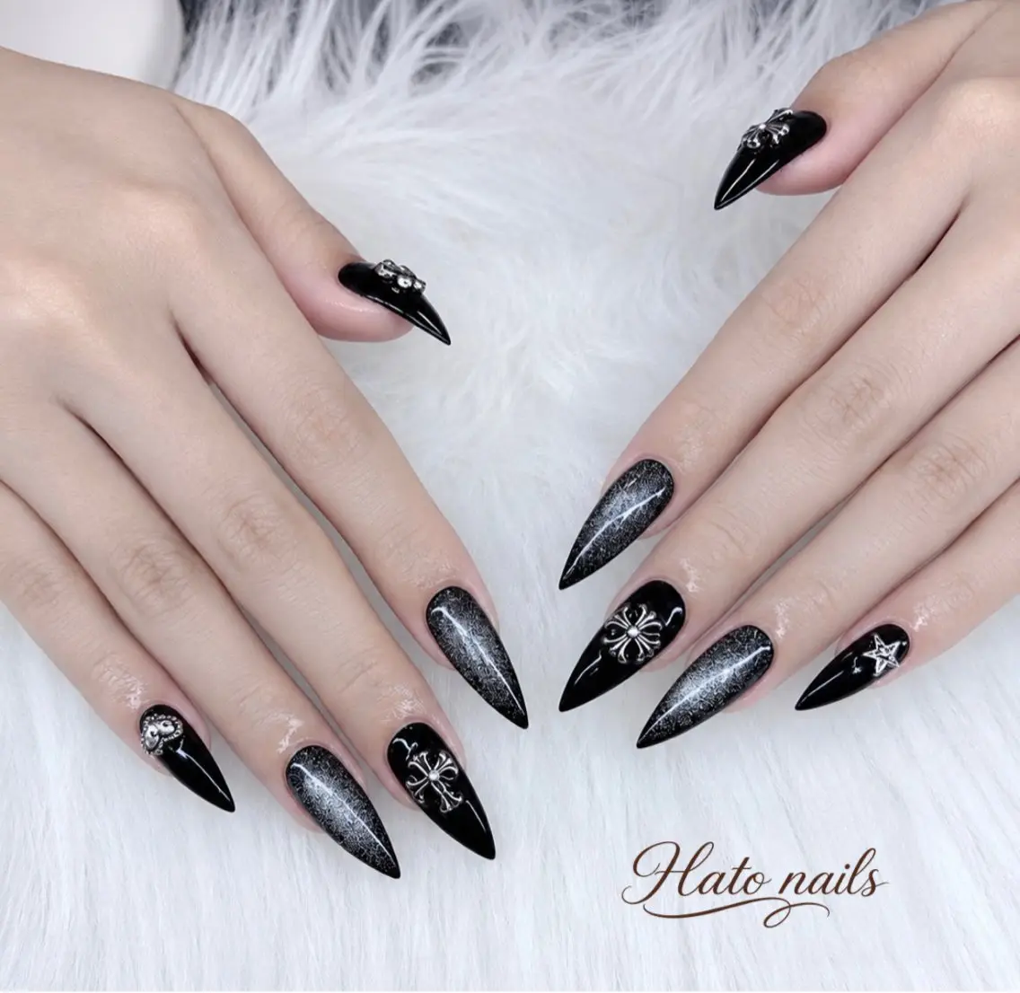 ネイル 長さ出し 韓国ネイル ロングネイル マグネットネイル ワンカラーネイル ハンドネイル Hato Nailsのネイルデザイン