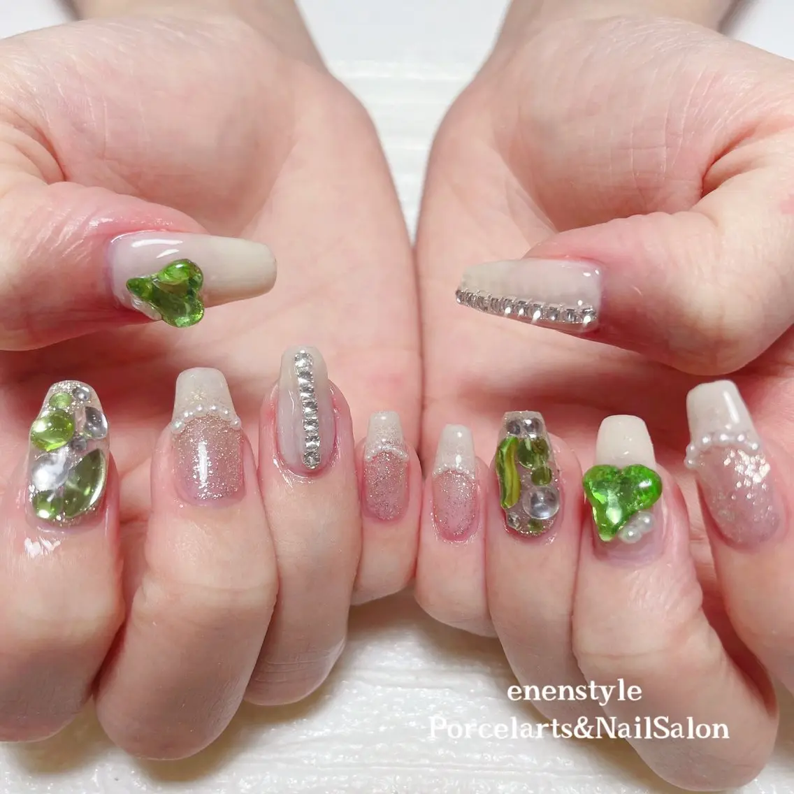 ネイル 🐾enen style 🐾のネイルデザイン